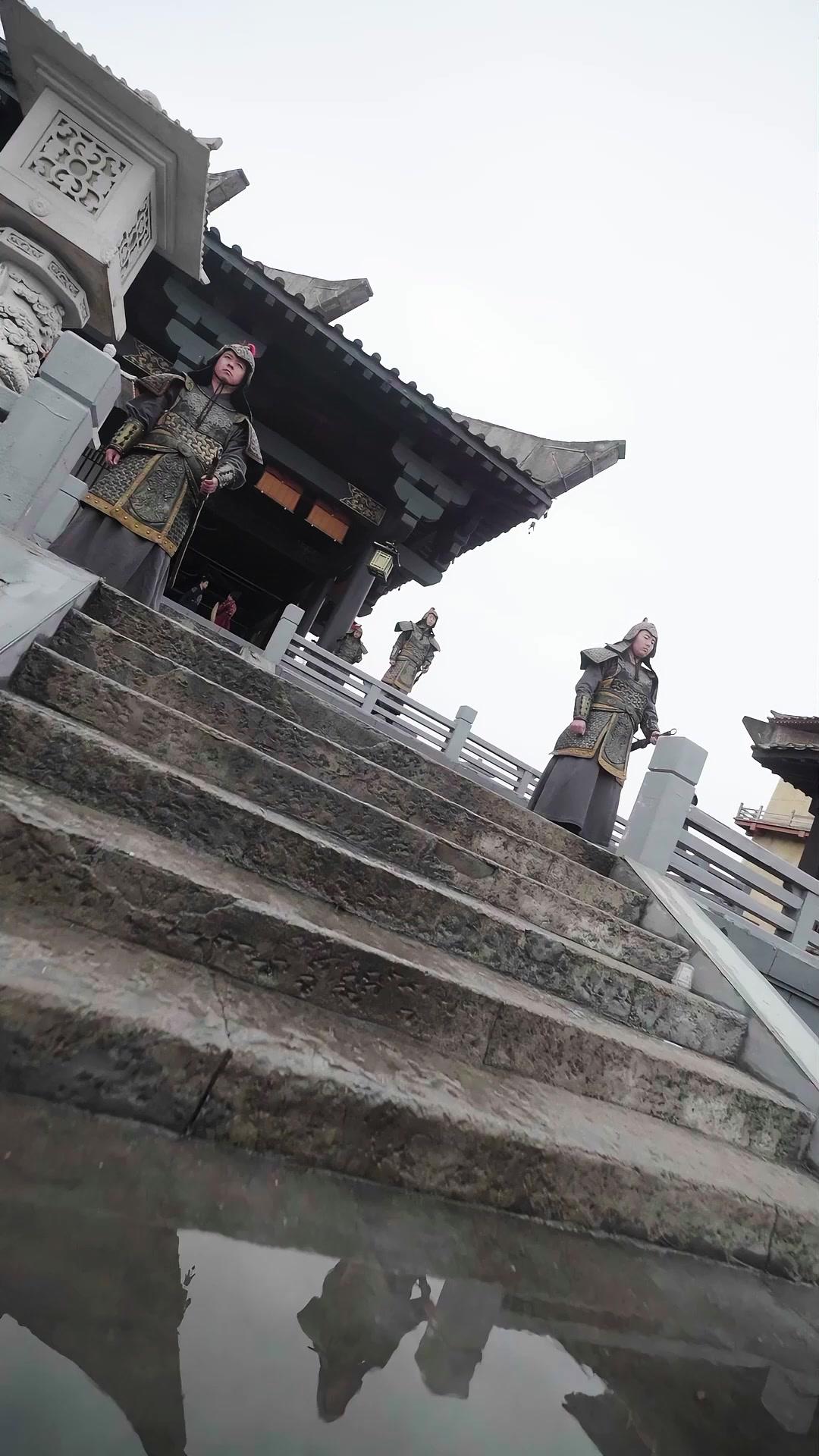 Crown Stolen? I'll Take Blood!