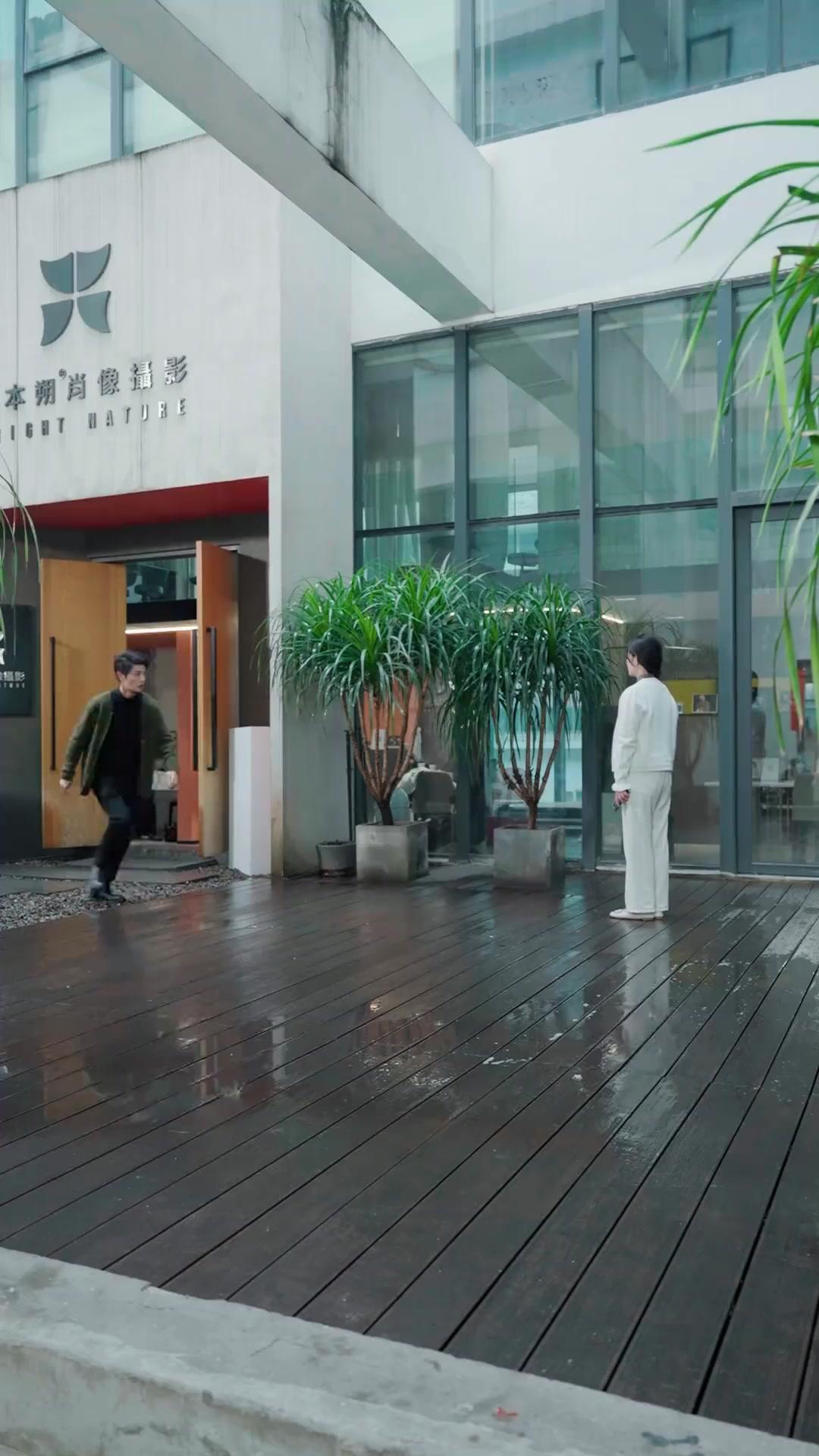 Trọn Tấm Chân Tình Trao Nhầm Người