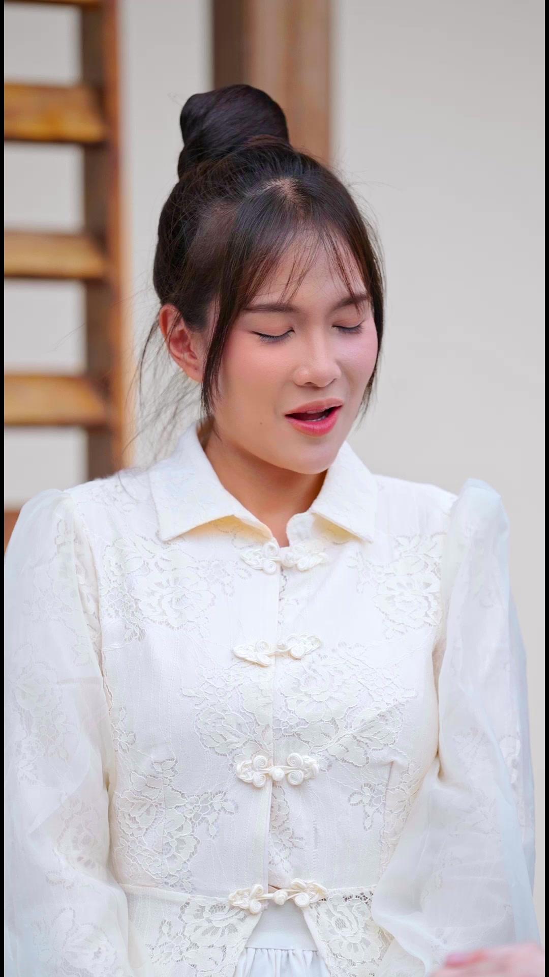 Cewek Super Bikin Baper