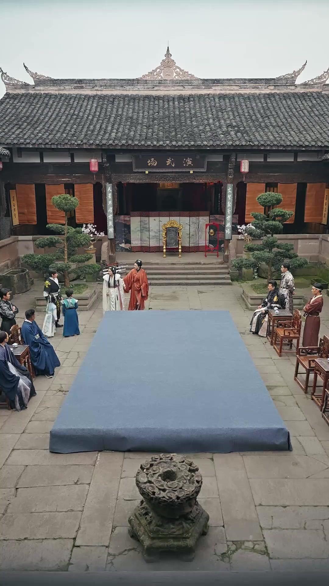 Cha Ta Tiện Tay Lật Đổ Võ Lâm