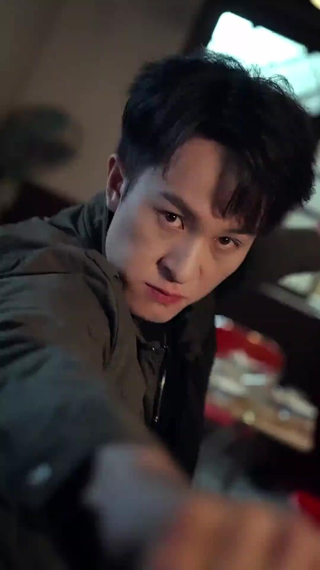 ศึกรักริมคมดาบ