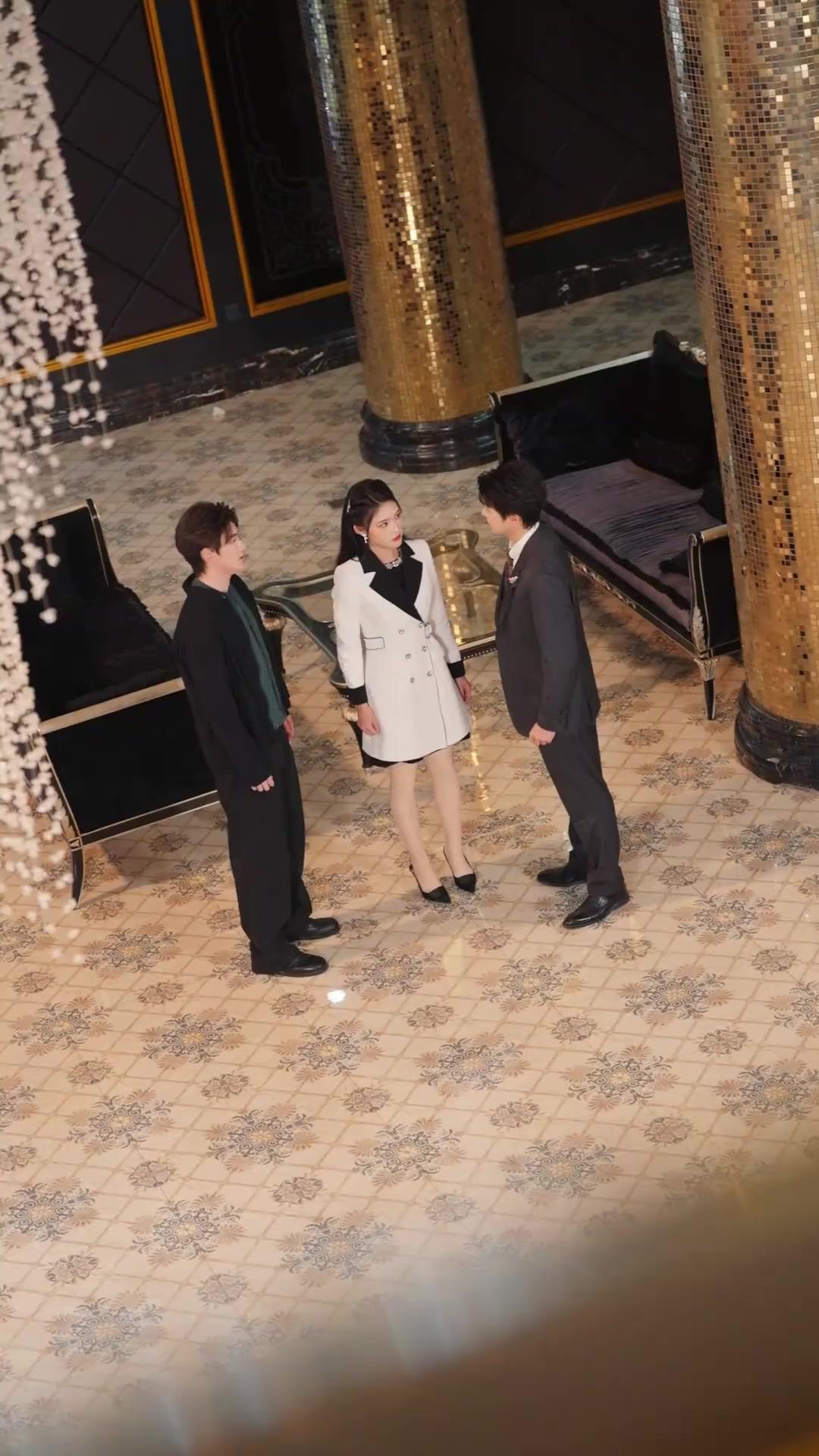 Bye, Ex! I'm No Longer His Stand-In!