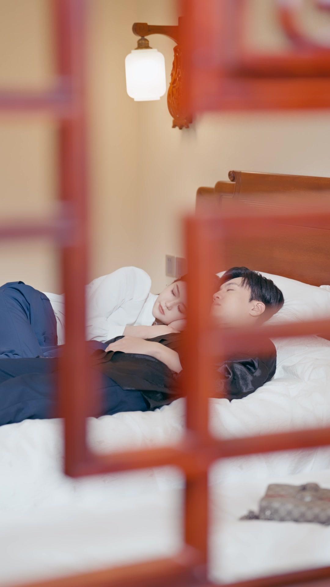 Kahwin Palsu, Cinta Betul?    