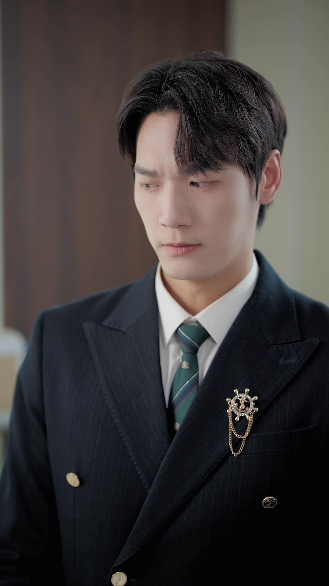 Suami Satpamku Itu Miliarder