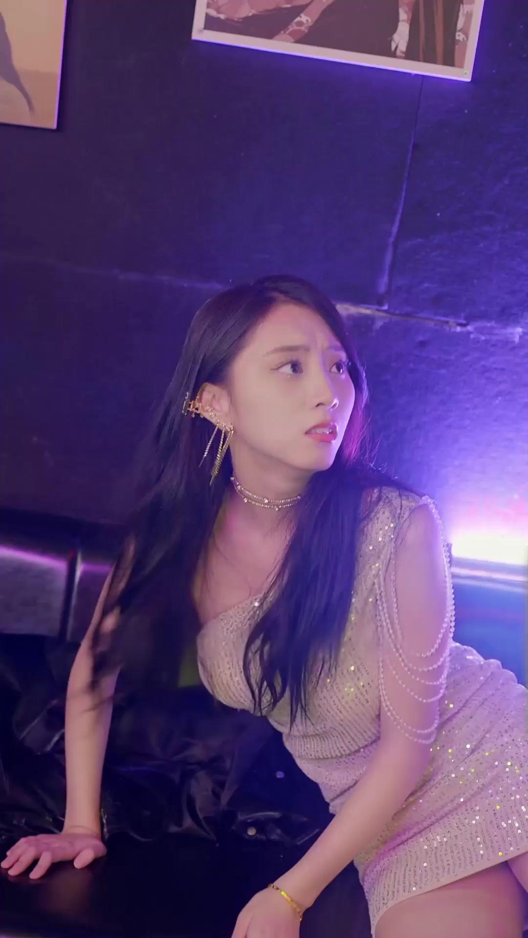 我為美女花錢，我錢包更滿