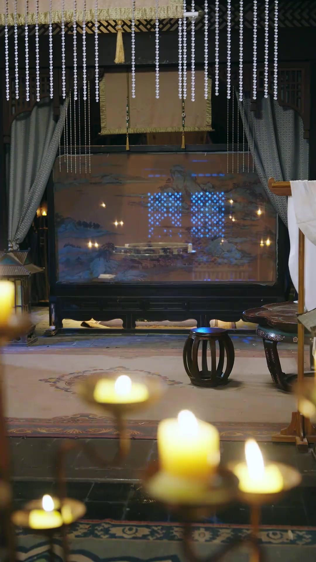 Gemahlin, bitte hören Sie auf.