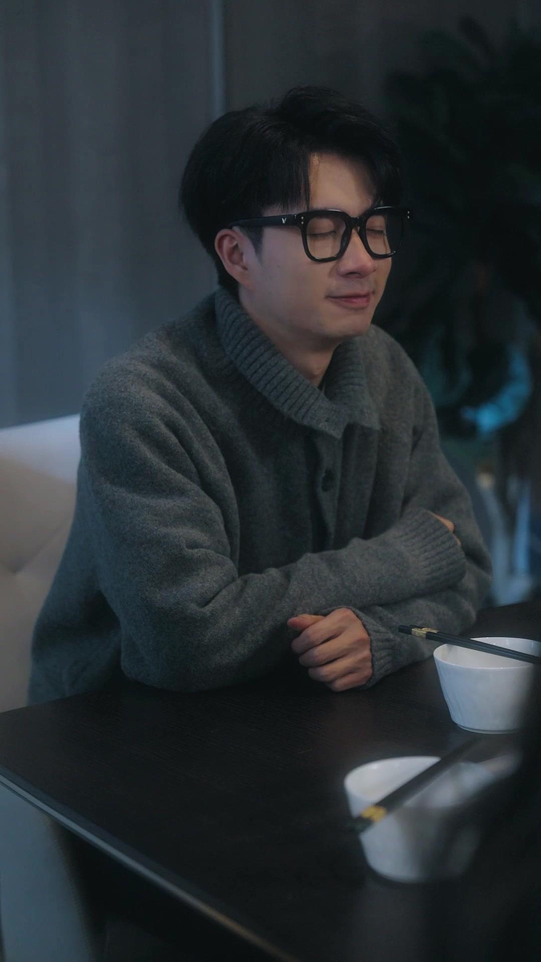 Figure Jadi Istri, Hidupku Berubah