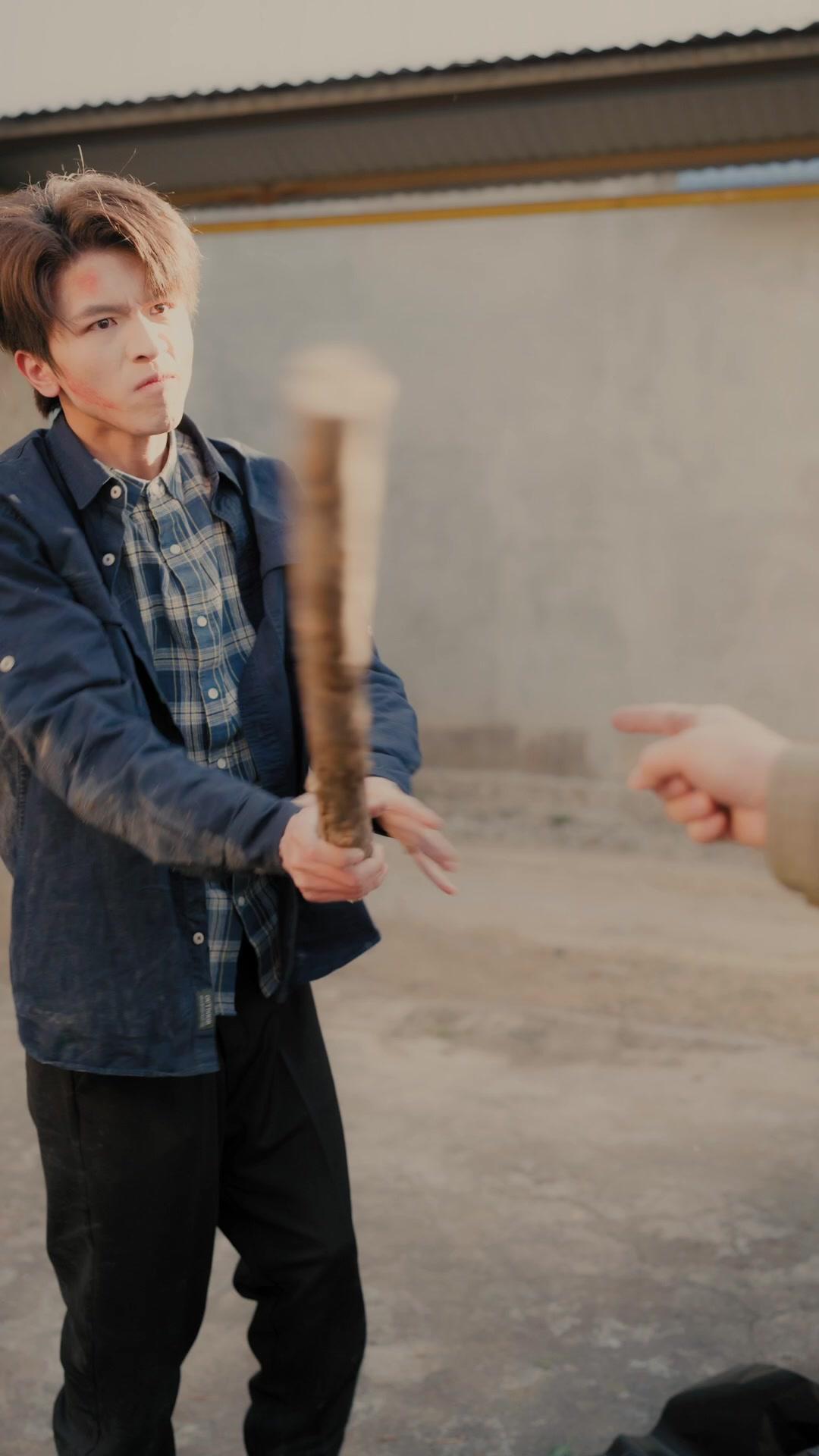 他揹著妹妹過一生