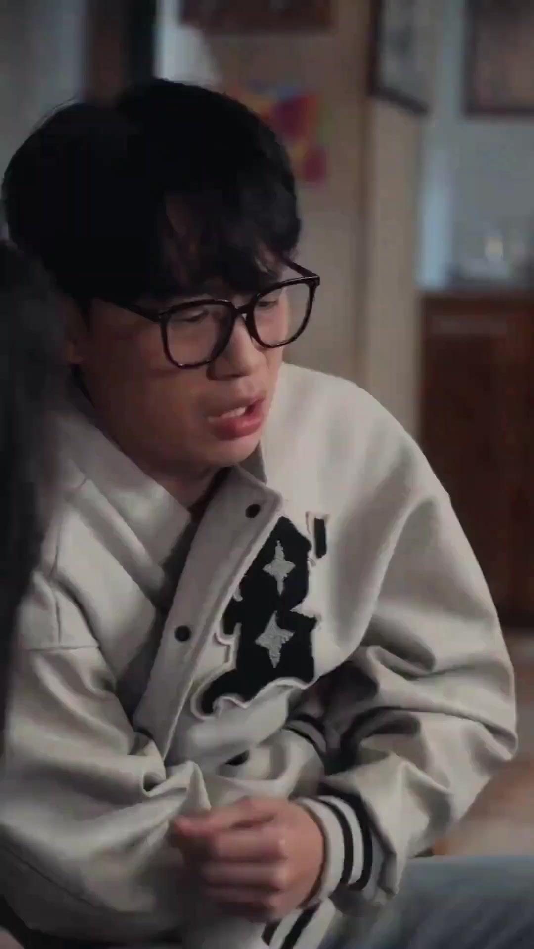 (Dublagem)Ela Nunca Foi Comum