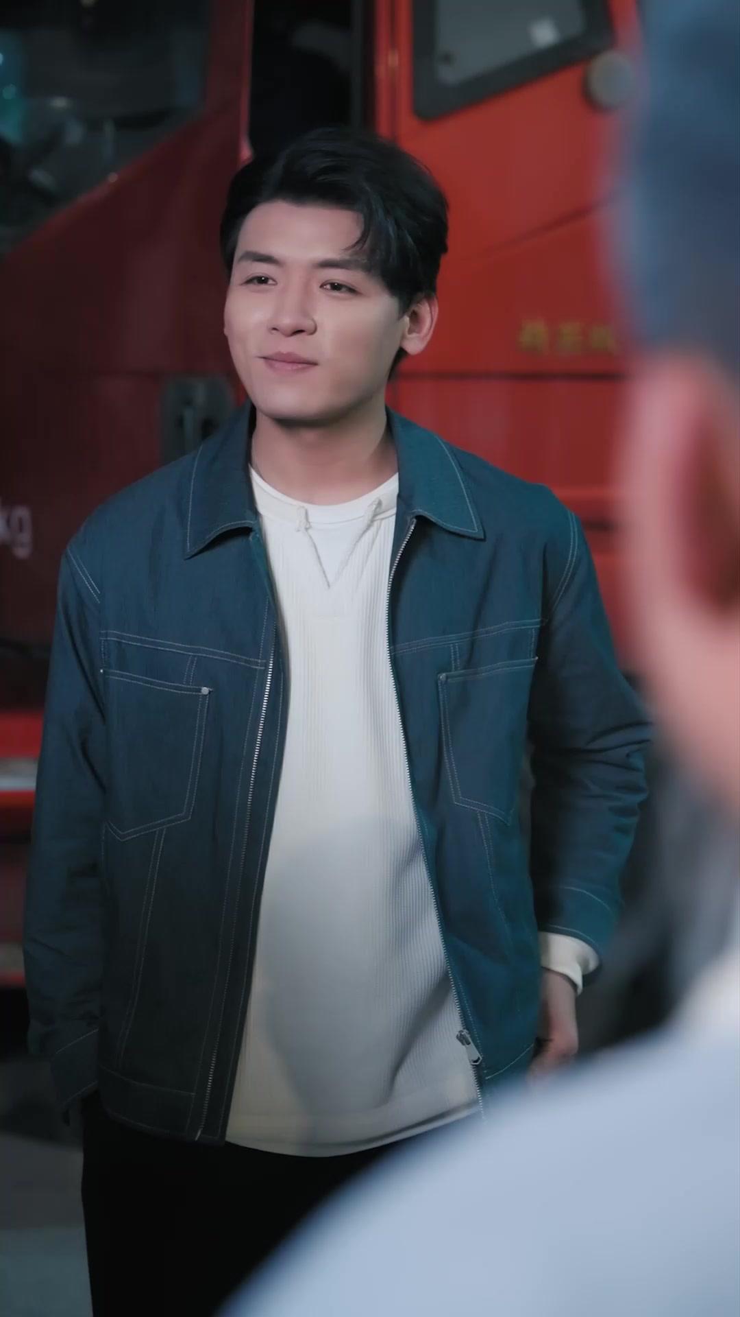 Fake Fiancé, Real Grandmaster