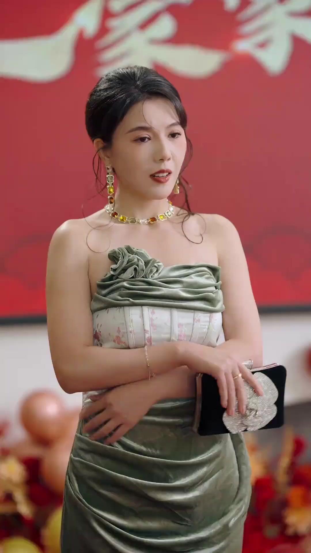 (Dubbed) He Chose the Copy. I Got the Real.