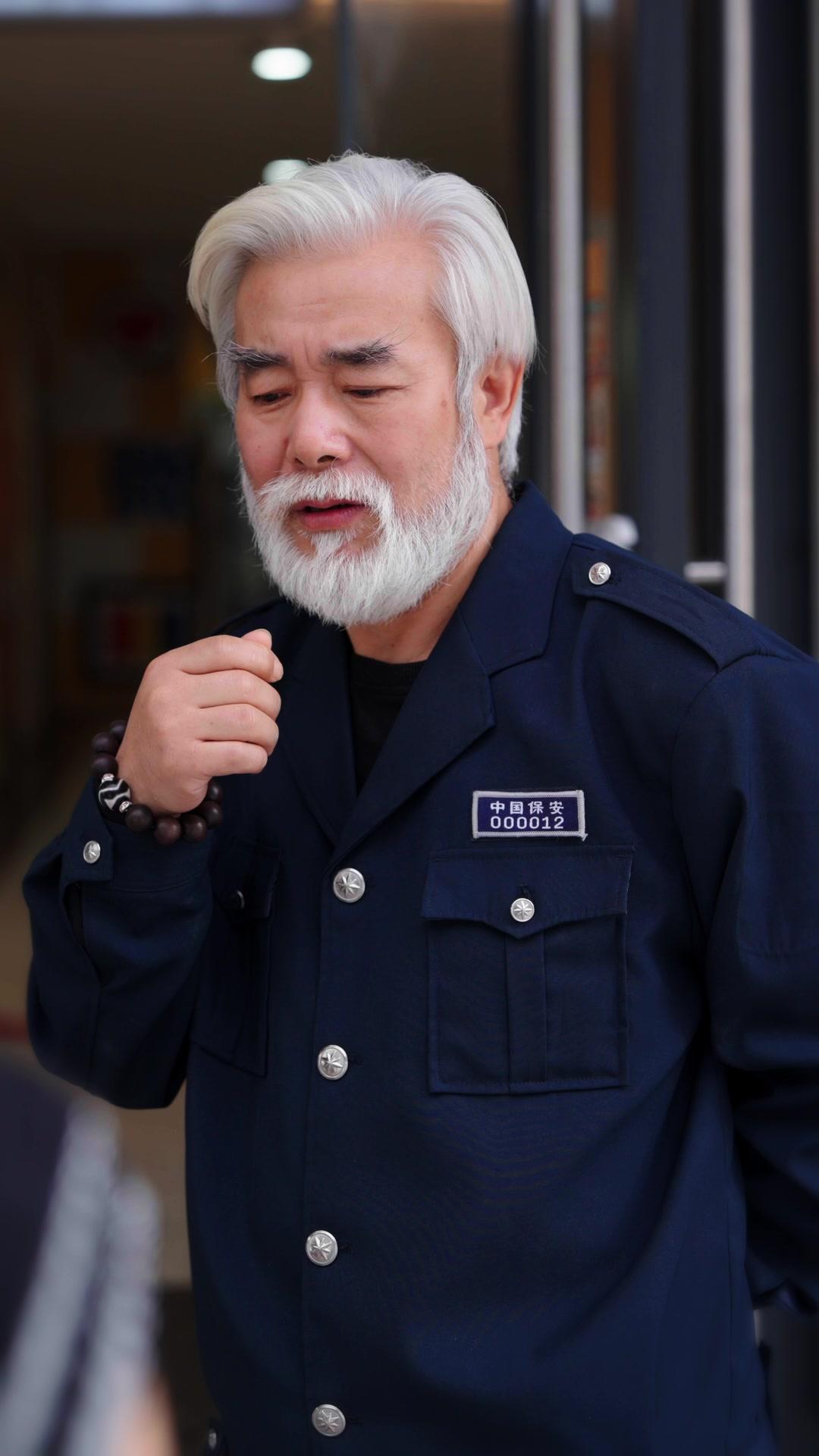 MON LIVREUR EST UN PDG MILLIARDAIRE !