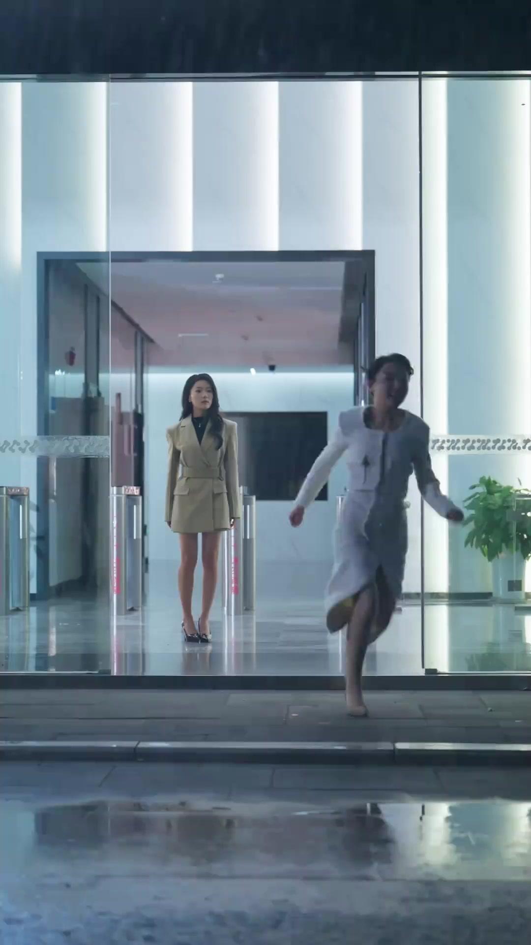 Dibully Kerabat Ilmuwan