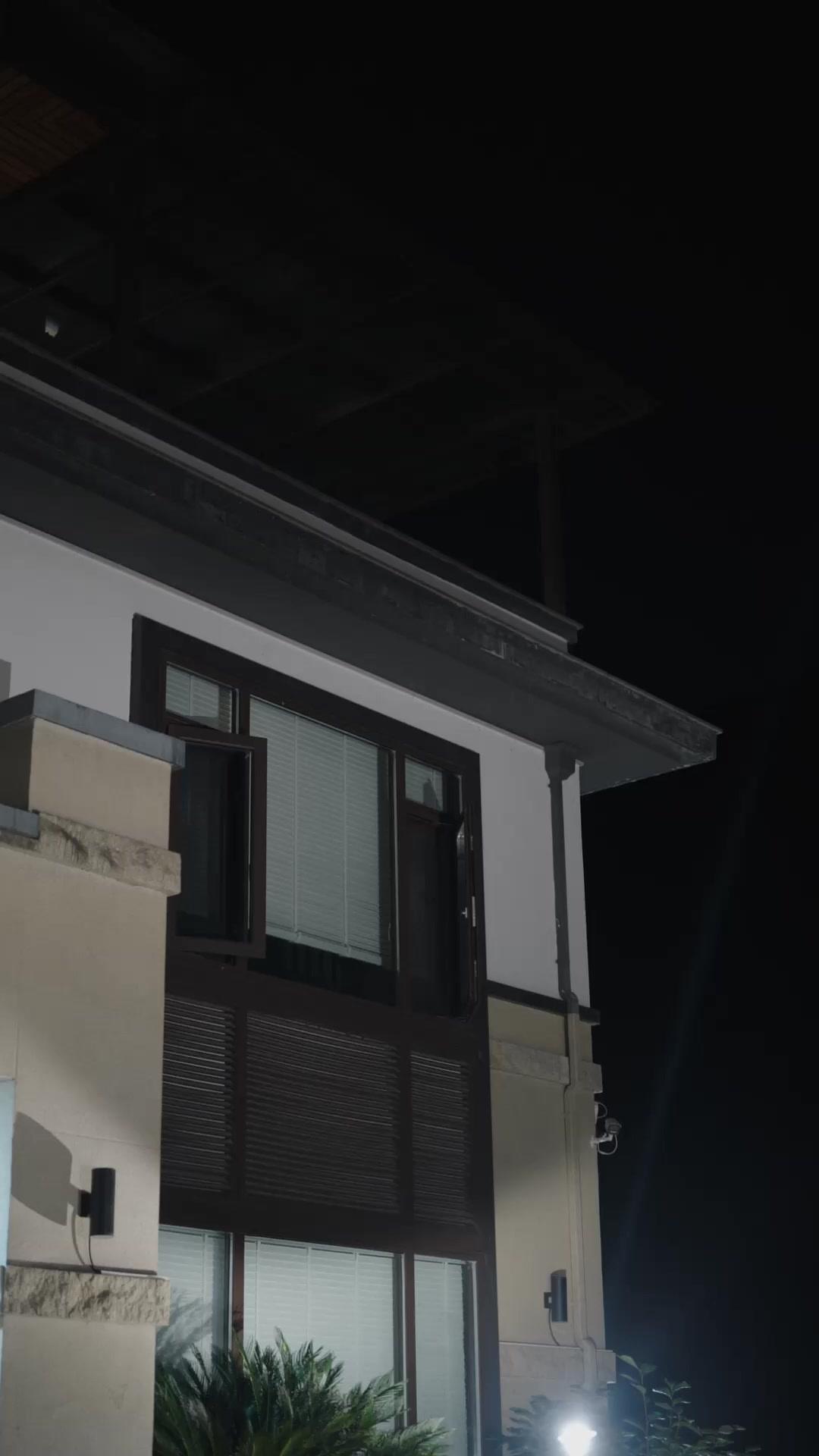 暴君黏上現代千金