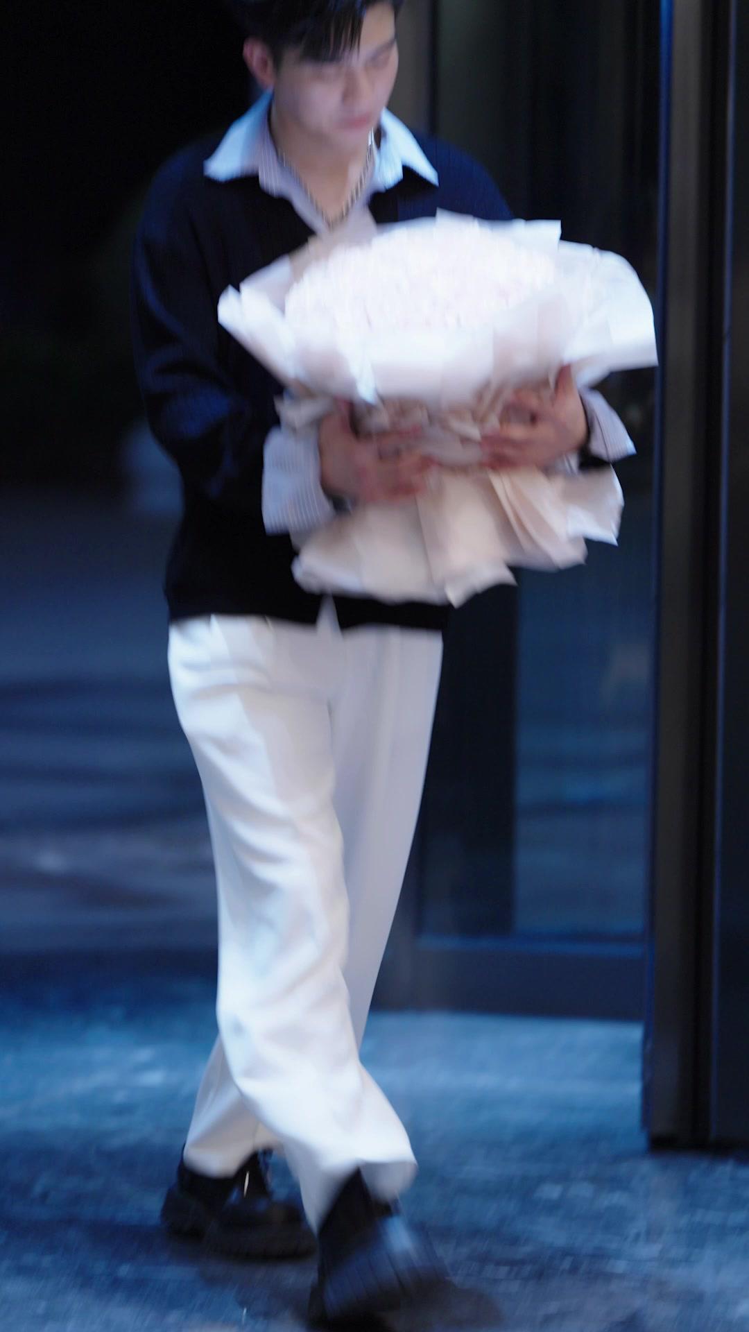 Istriku Jadi Pengganti