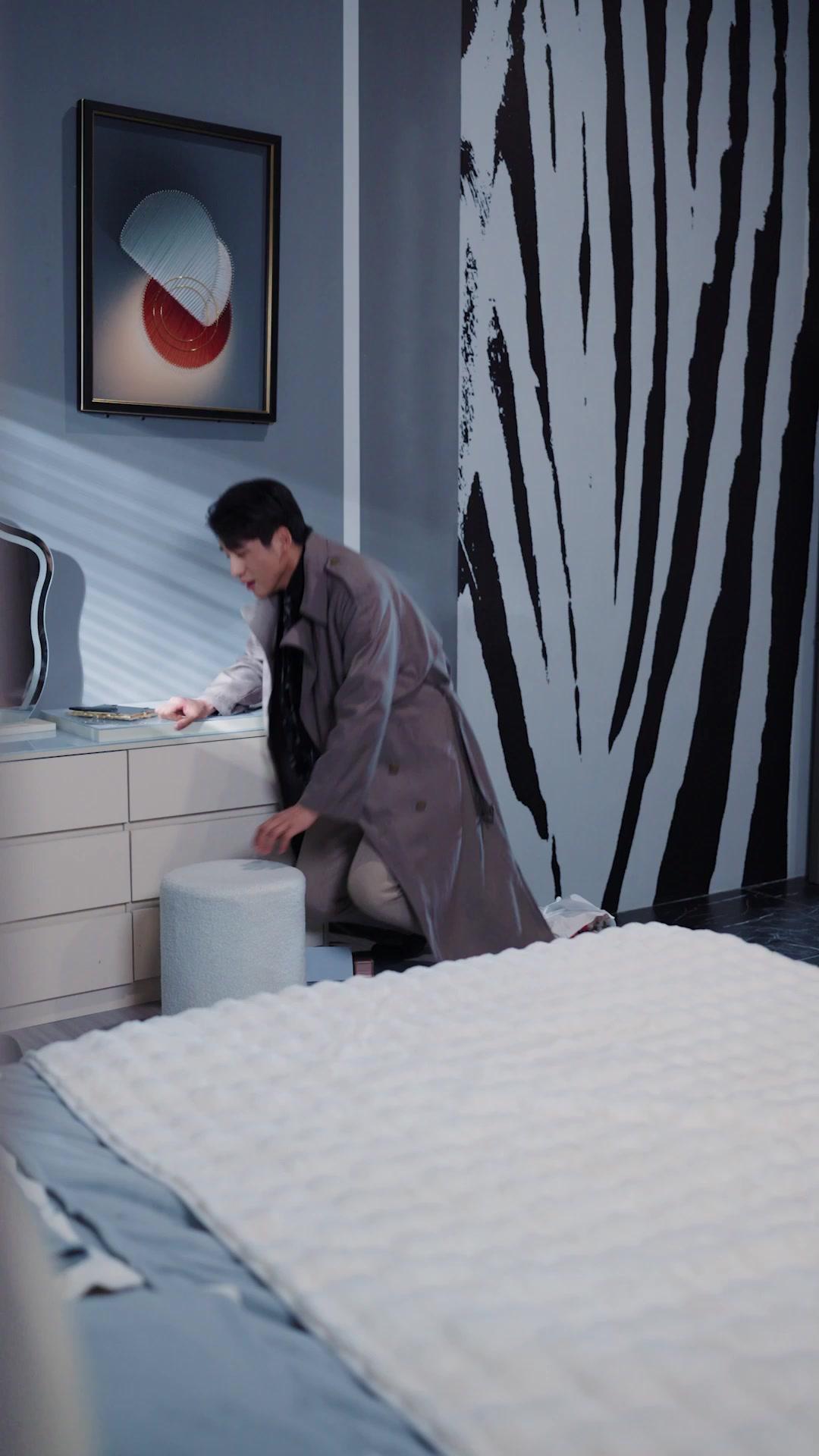 Gadis Miao Memutuskan Cinta, Berpisah selamanya dengannya