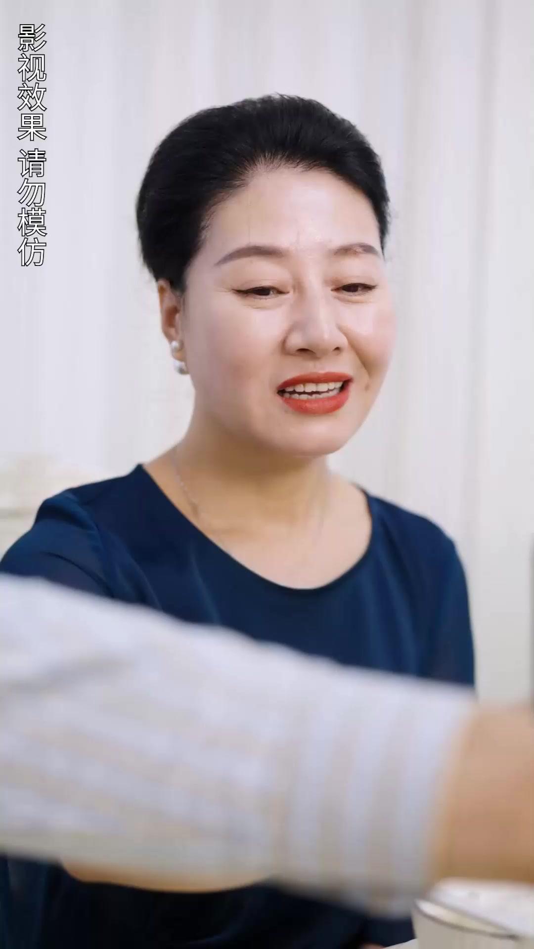 Setelah Putus, Aku Jadi Kekasih Pamannya