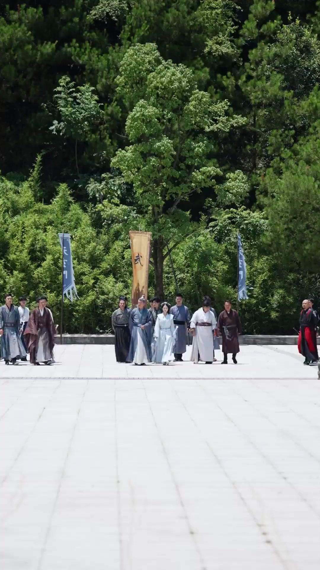 L'Ascesa del Ciccione: /Oltre il Destino