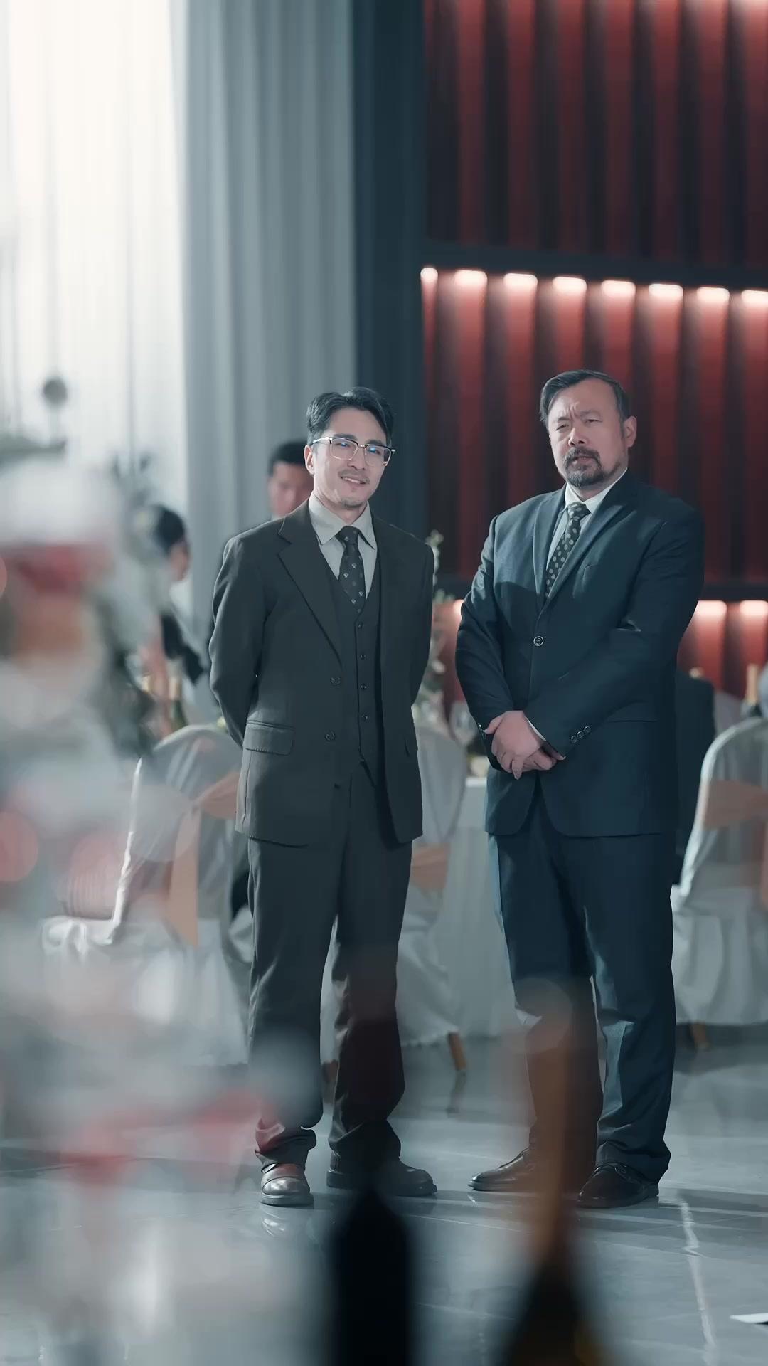 LA CONSEILLÈRE PIQUANTE