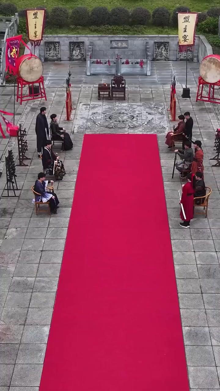 (Dubbed) OMG! The "butcher" Son Is the Family Savior!