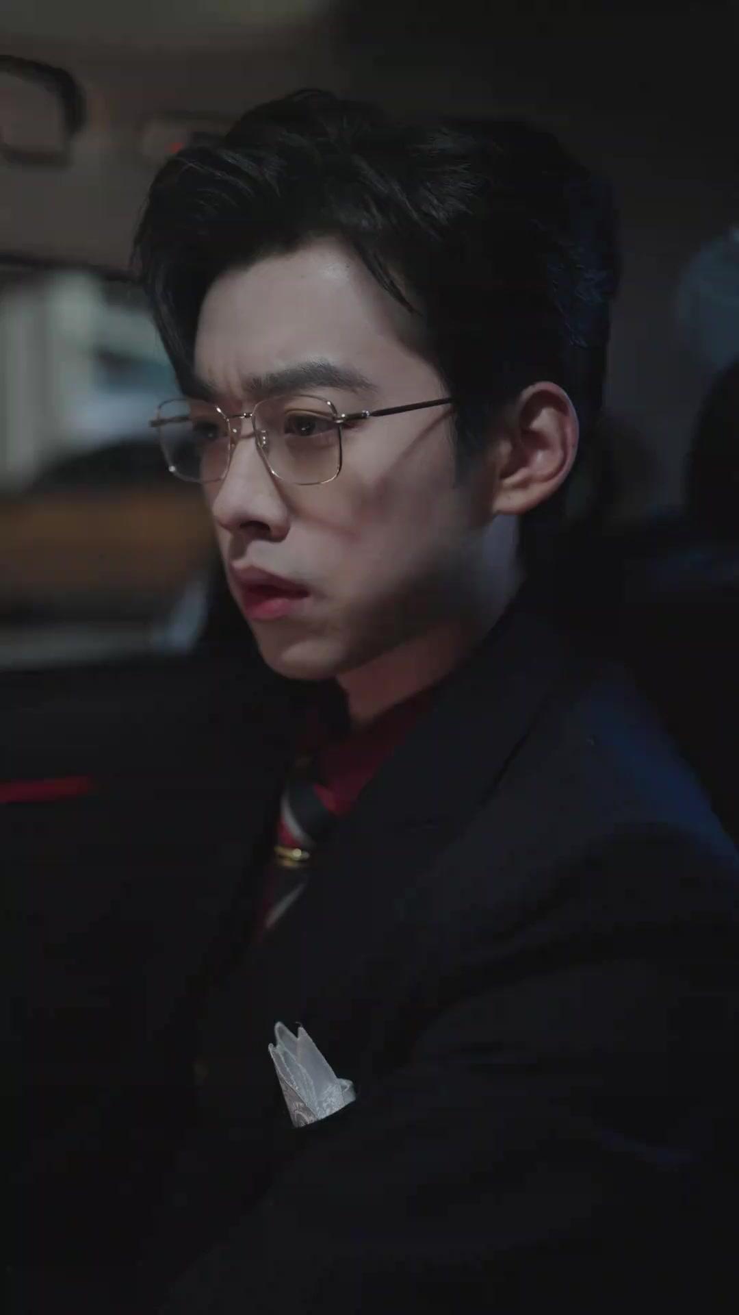 C’EST MA VIE, RENDS-LA-MOI !