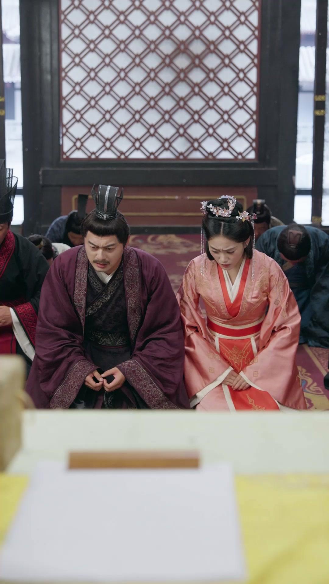 The Commoner Emperor’s Love Returns