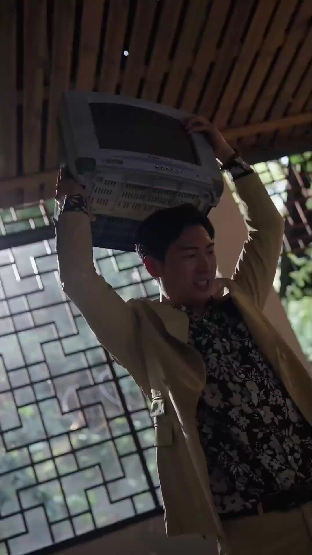 신룡: 지옥에서 깨어난 자