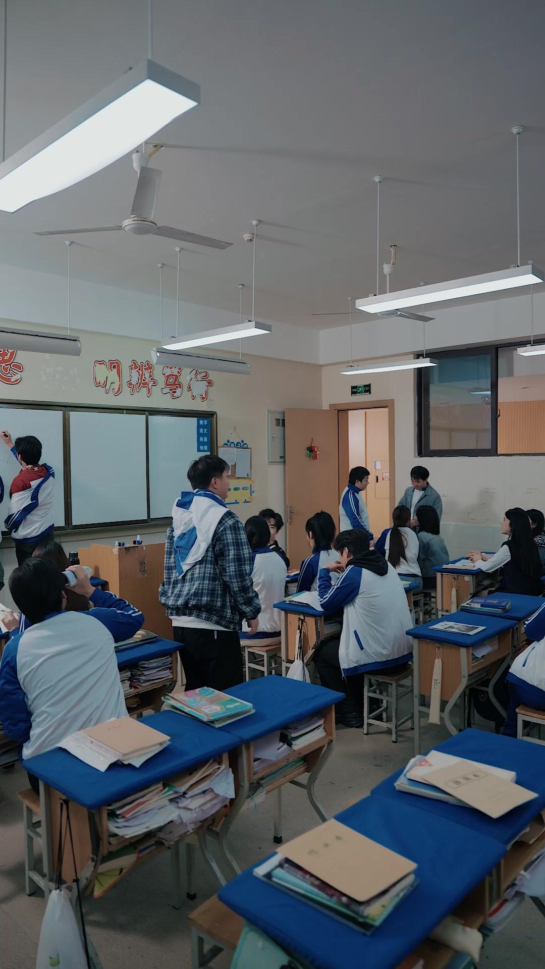 Putra Terbuang, Raja Ditakuti