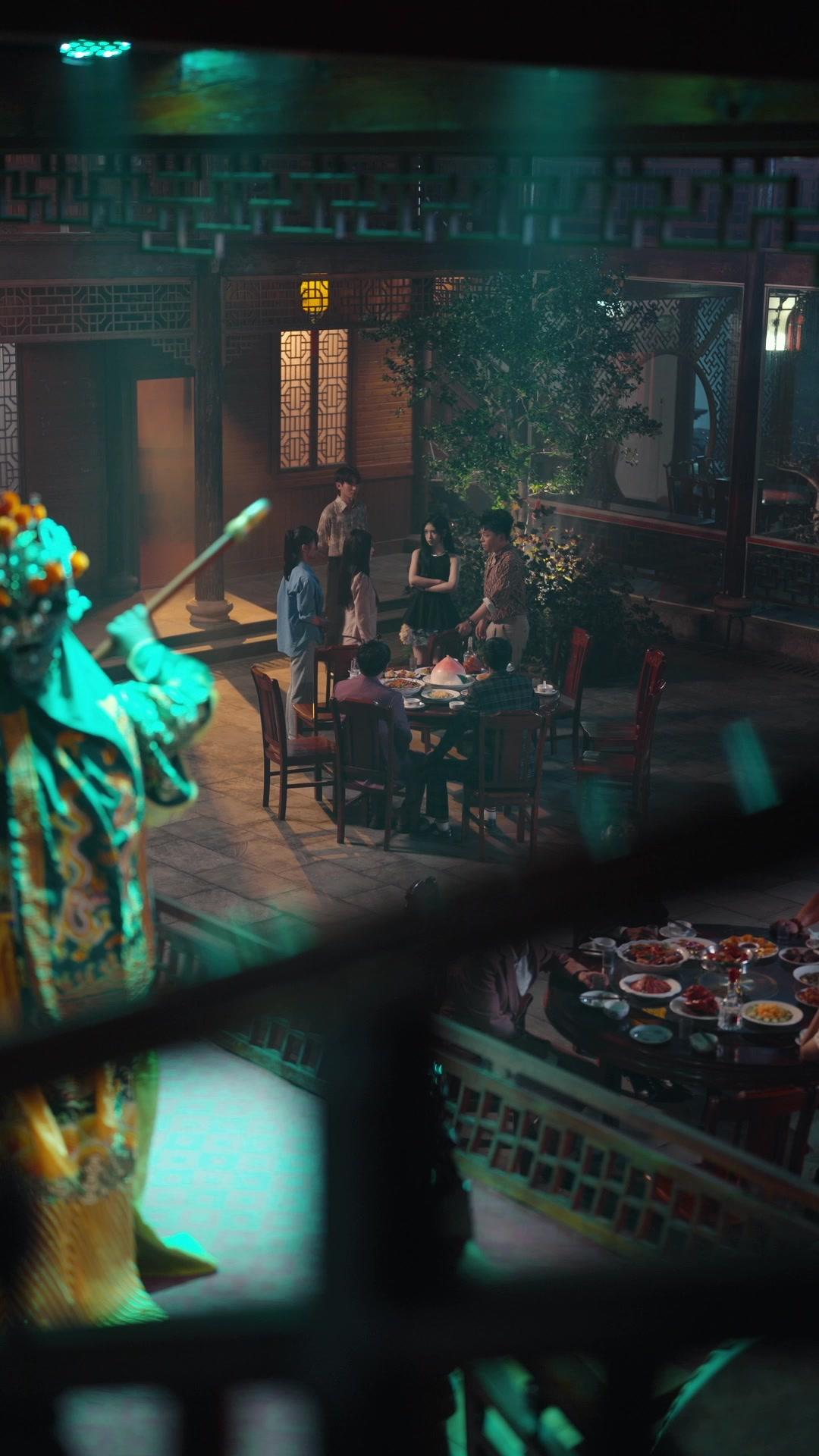 Kiss or Kill: The Criminal I Loved