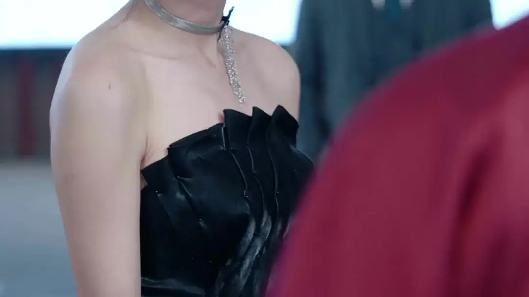 After the Divorce, I Ended My Ex-Husband By Letting Him Watch Her Break