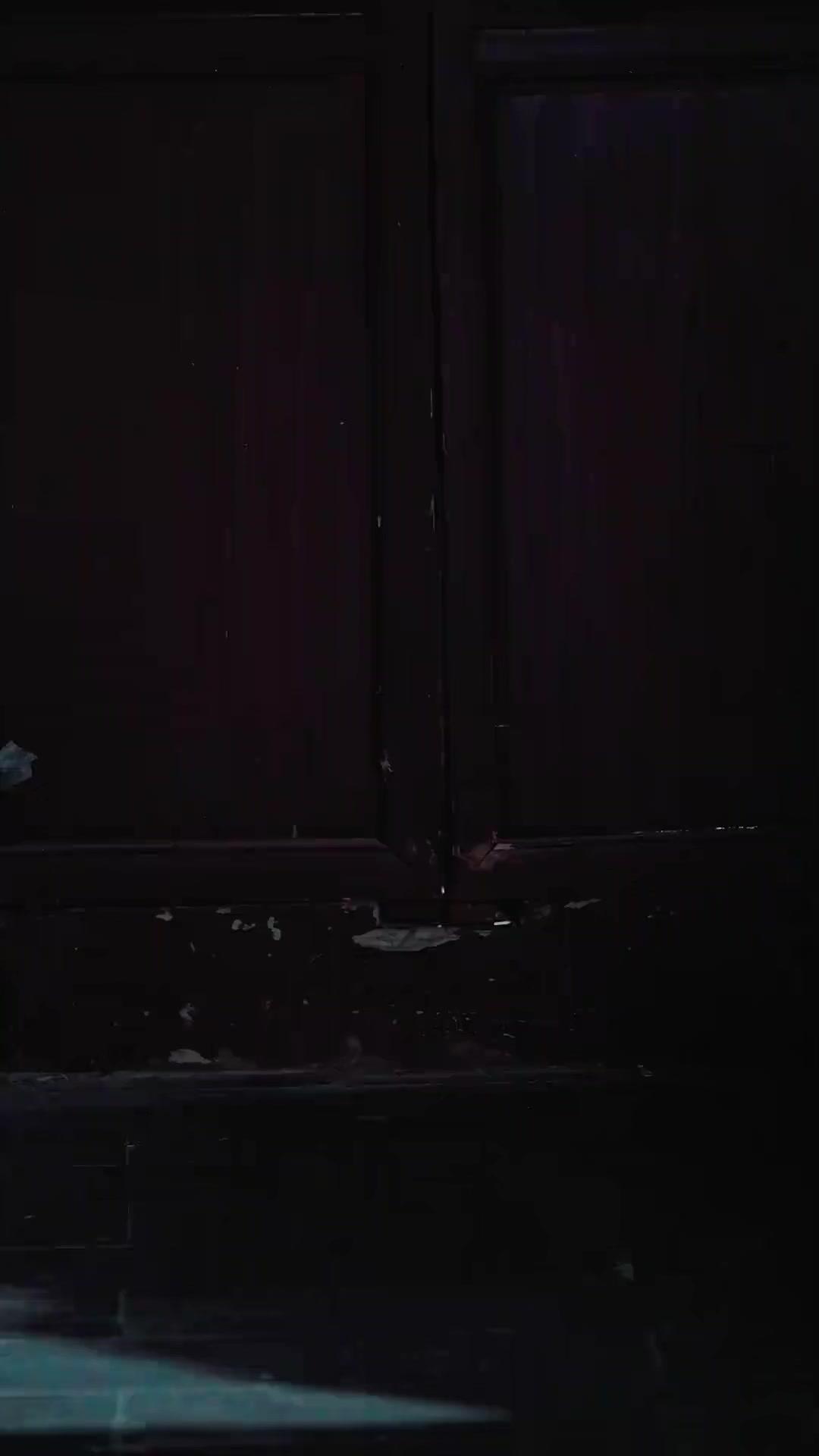 Dalam Lengan Pasangan, Tergenggam Kuasa Tentera