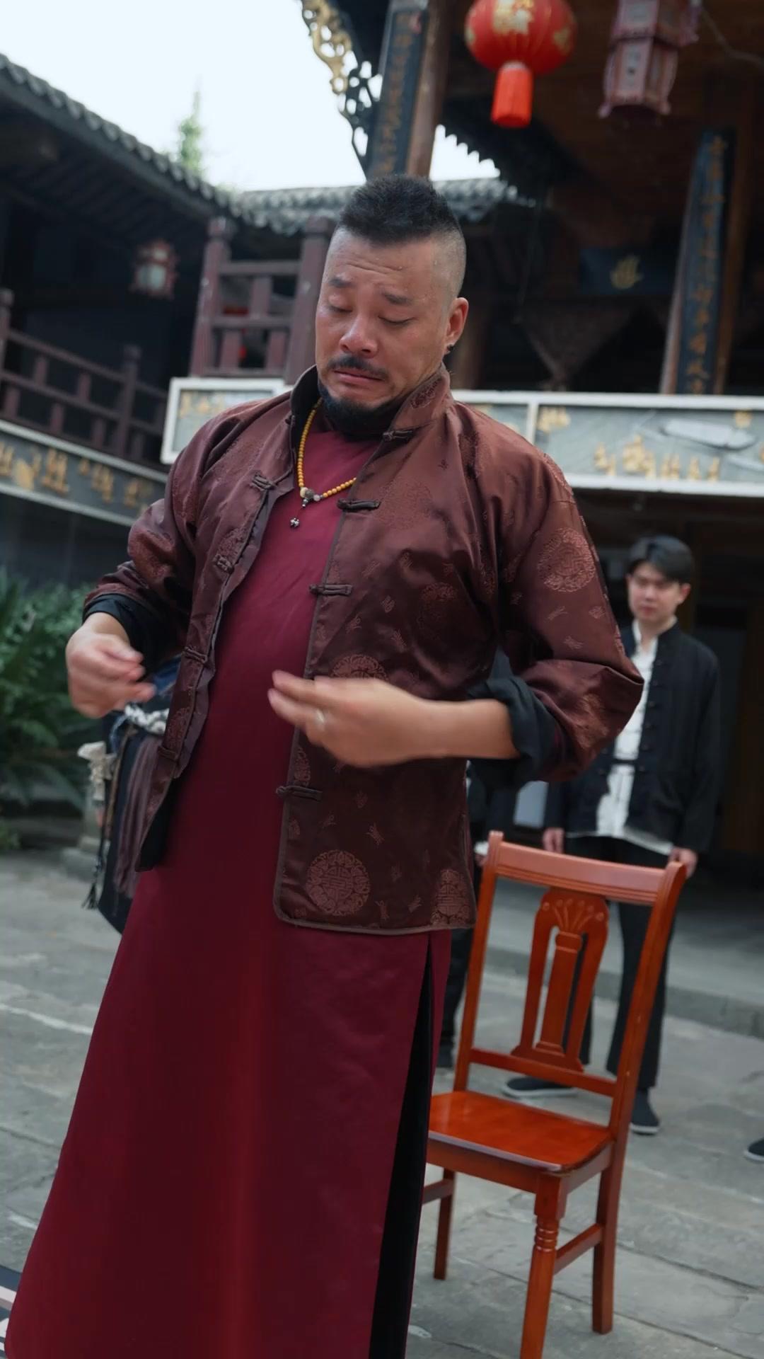 A Mestra Oculta e Sua Filha Prodigiosa