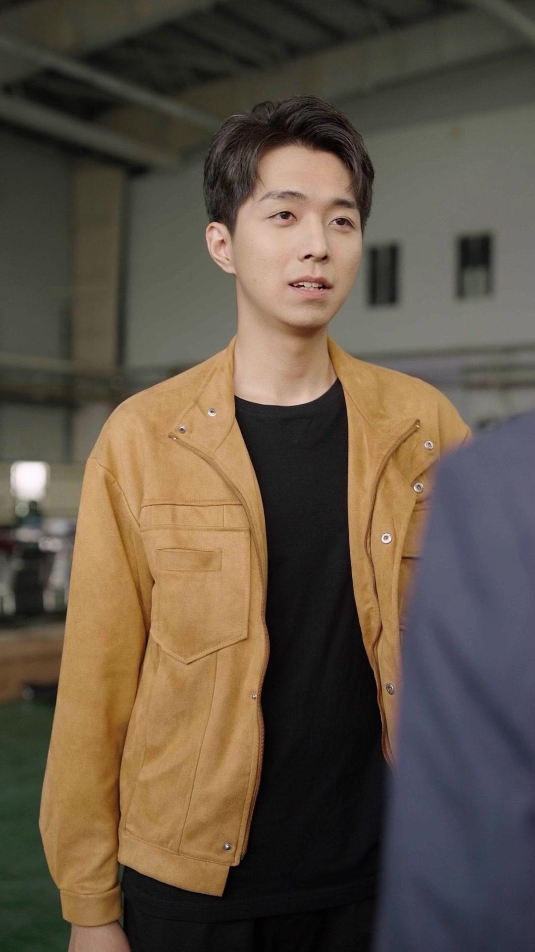 Milyarder Ailenin Gerçek ve Sahte Veliahtı