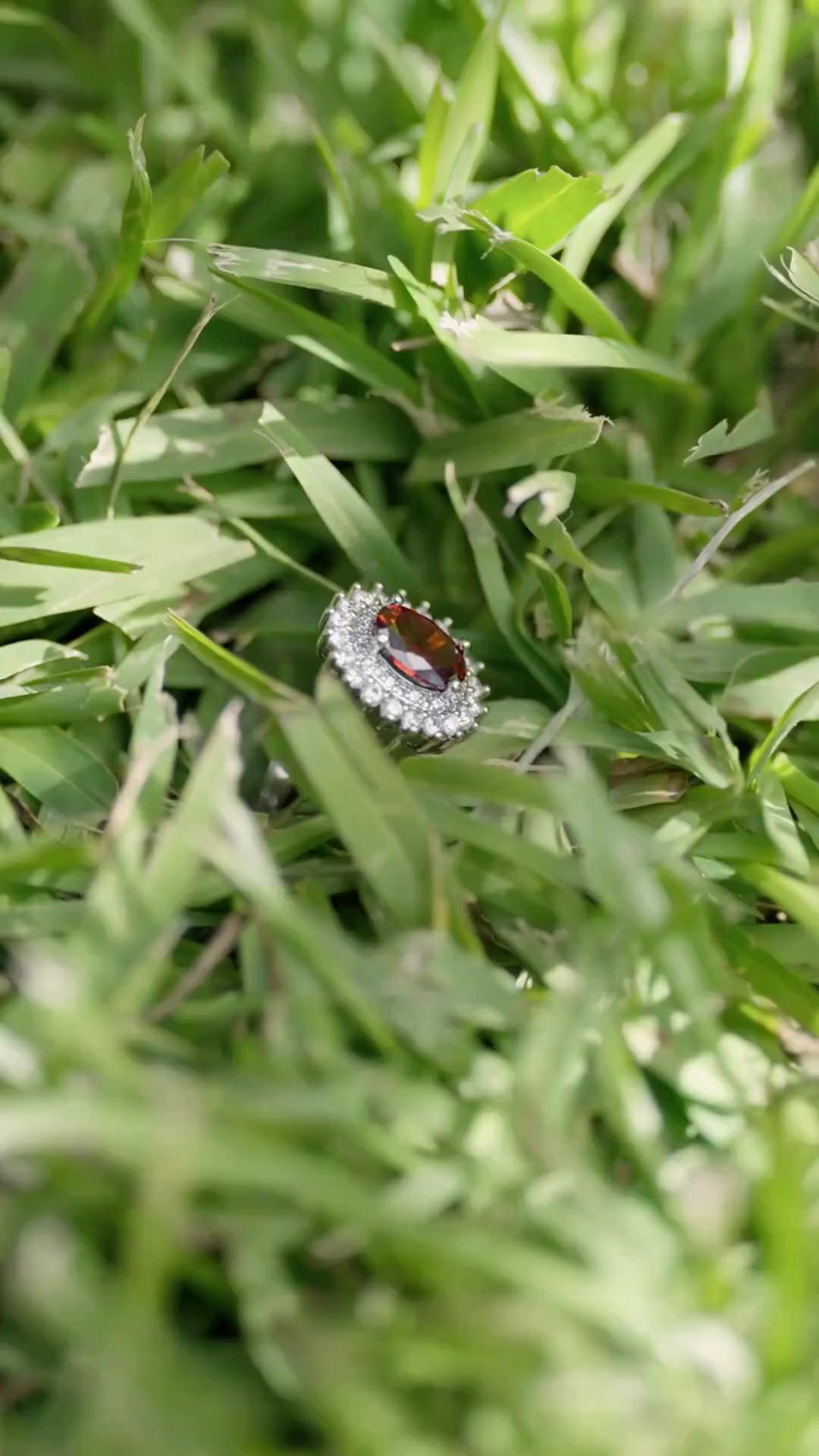 (Doblado)¡Amor, un placer colaborar!