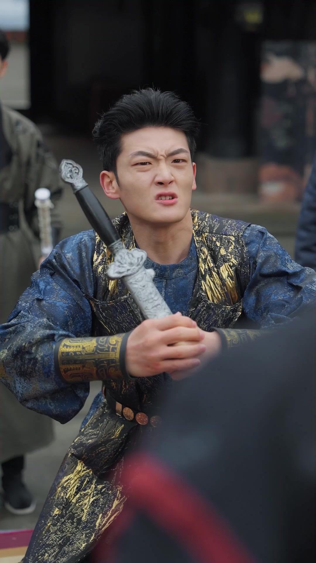  Im Schatten der Familie