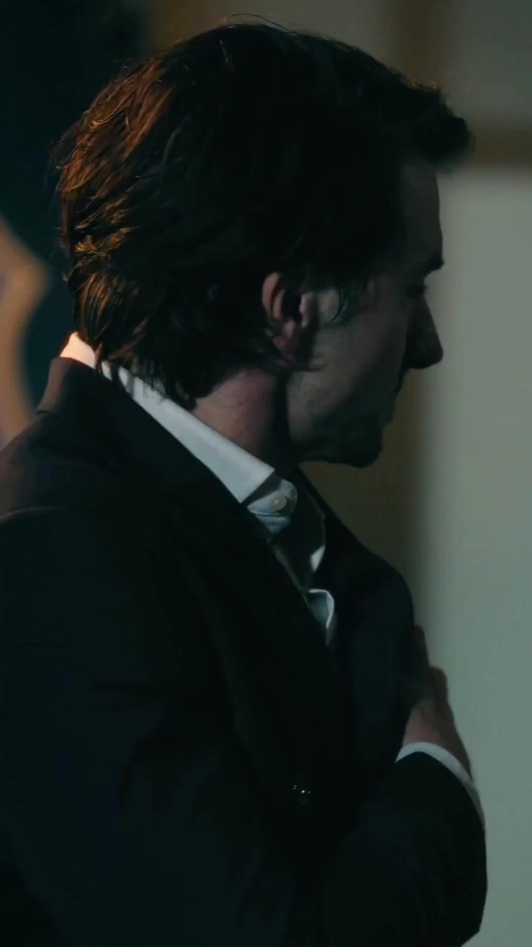 (Doblado) Papá fiscal, salva a mamá