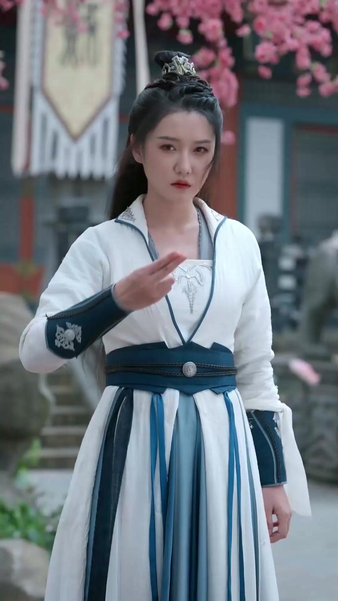 Der Aufstieg des Schrottherrschers