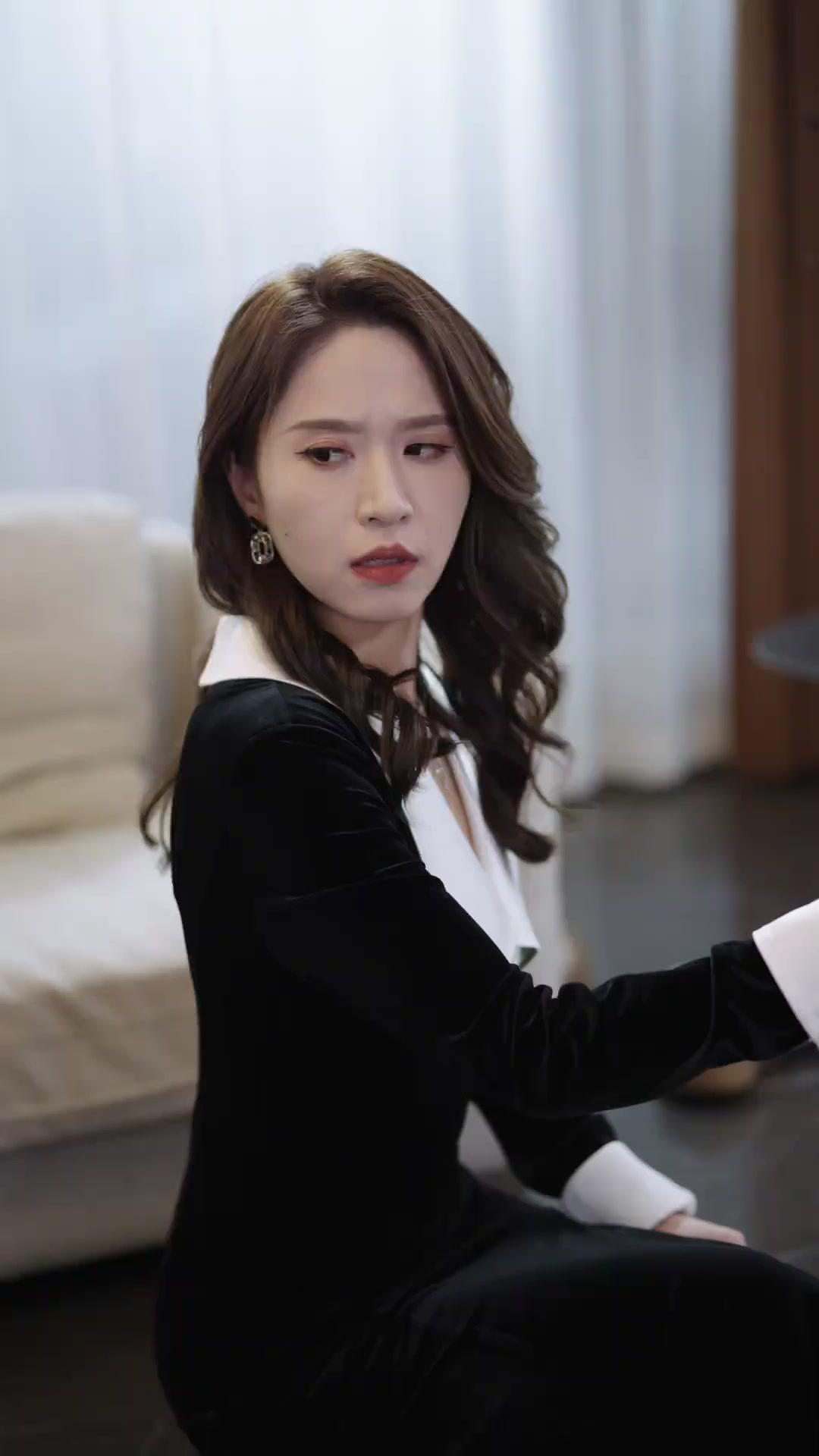 ตำแหน่งแม่เลี้ยง เธอไม่คู่ควร