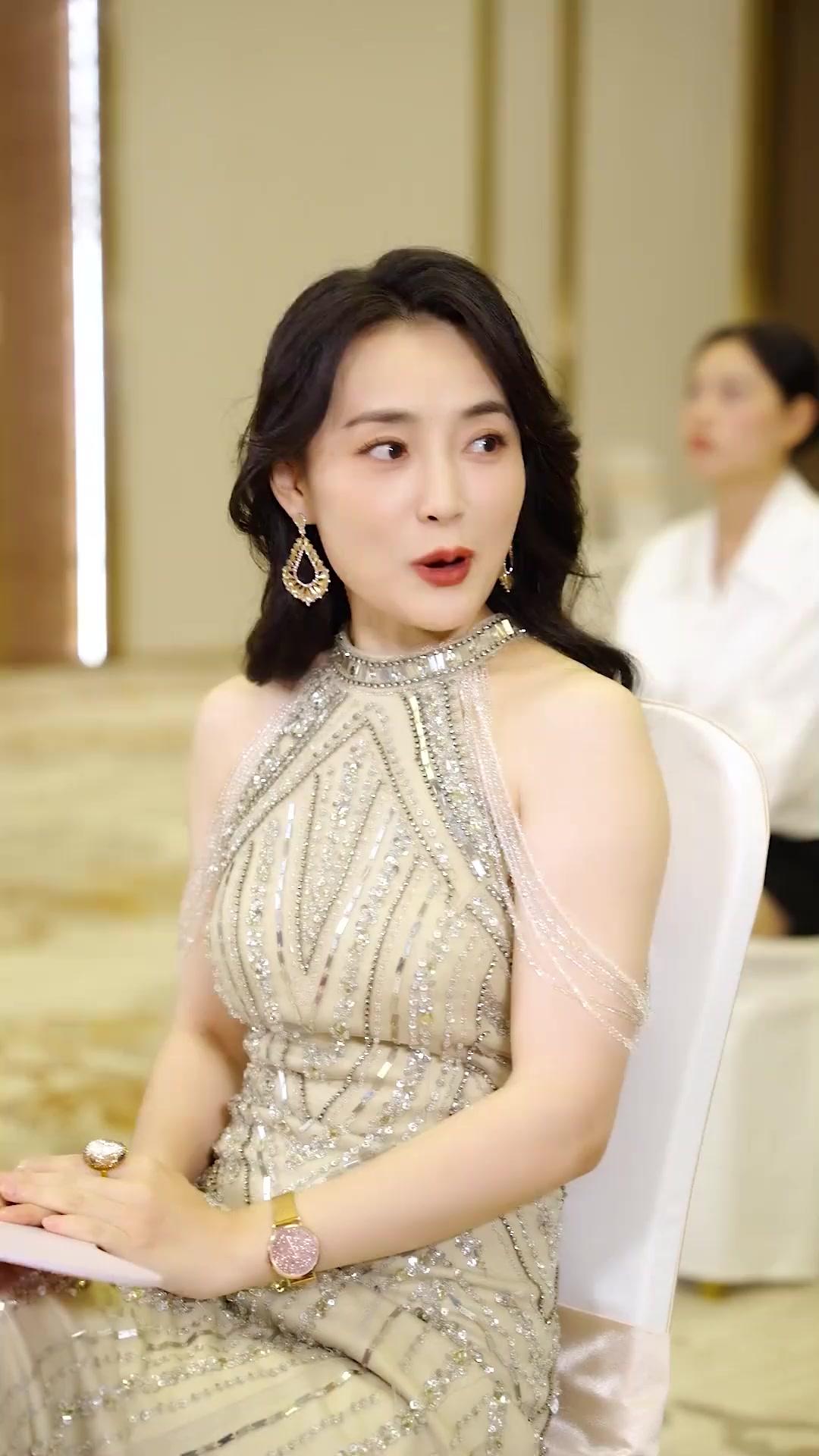 (Sulih suara) Kaya Mendadak Berkat Sistem