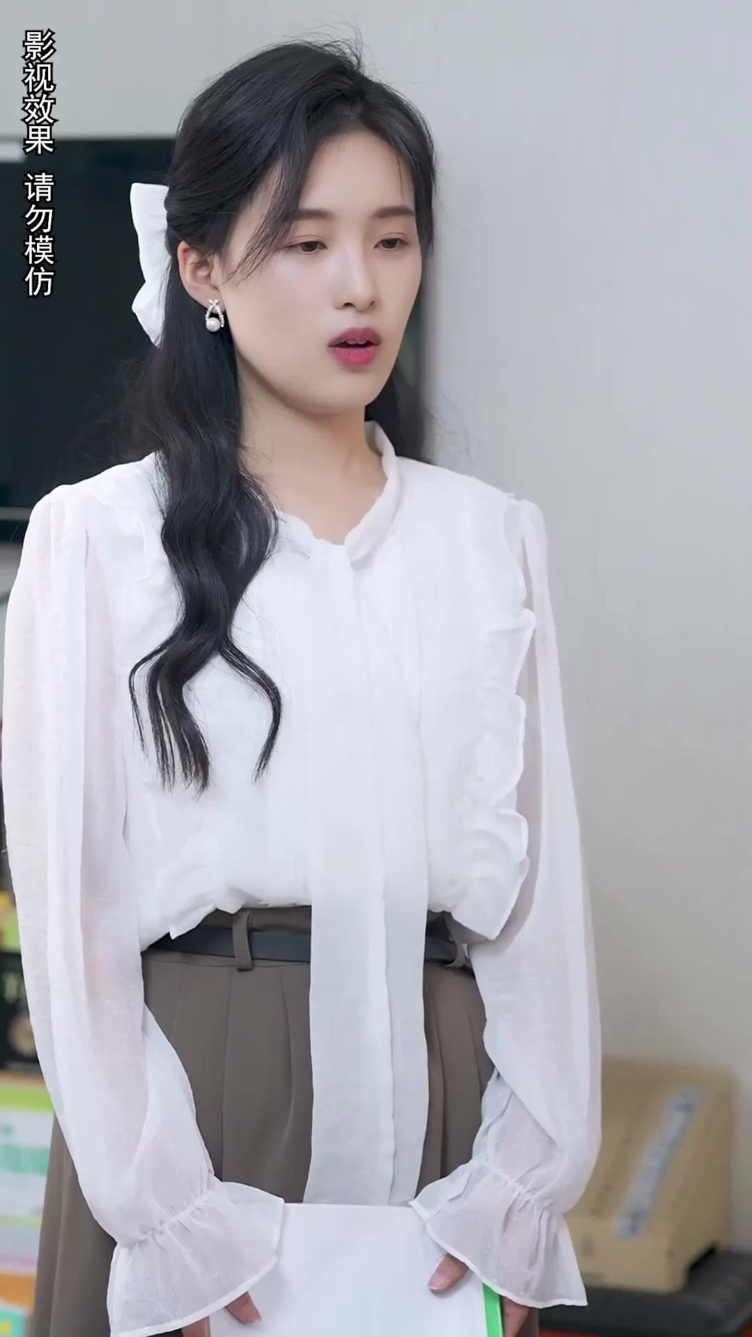 Okulda Fırtınalar Estiren Ben