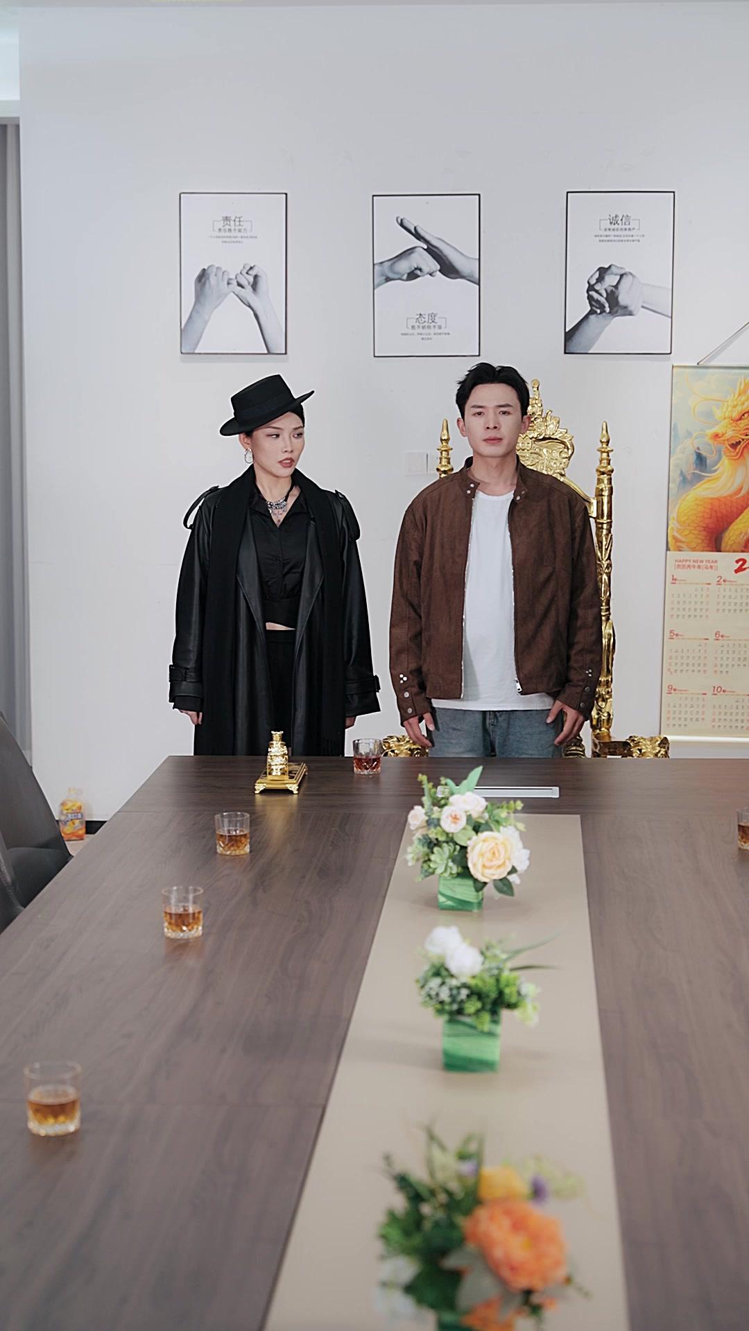 تزوجتُ رجلاً مفلسًا فاكتشفت أنه أسطورة