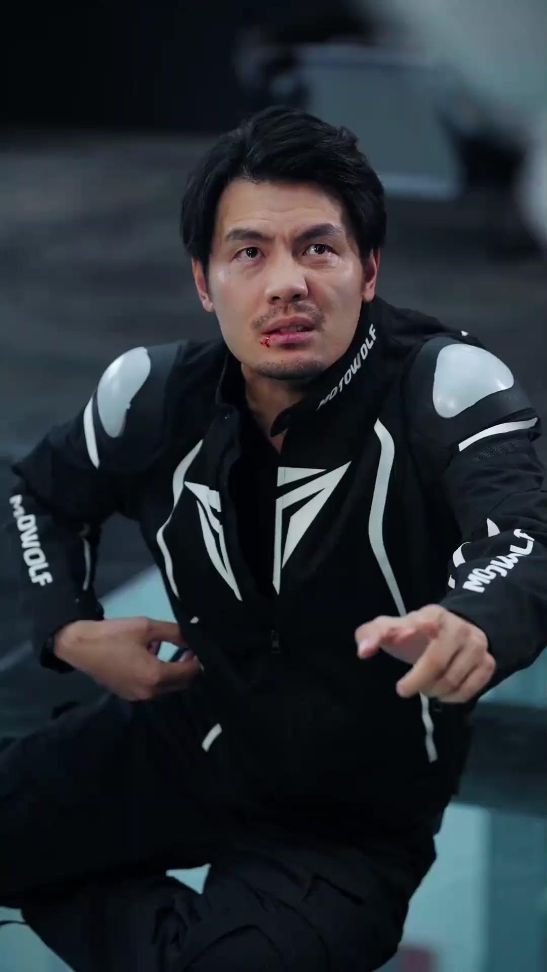 (Sulih suara) Kebangkitan Raja Balap
