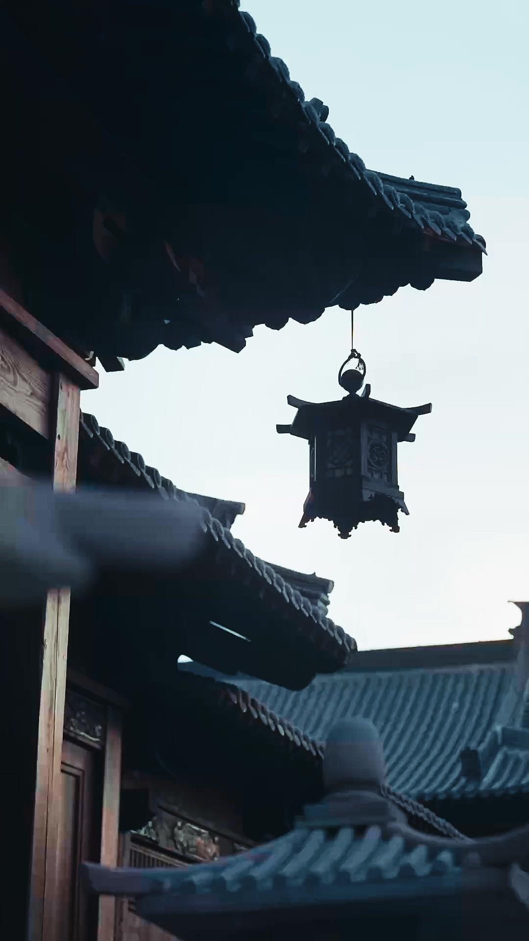 I Became My Sister to Avenge Her