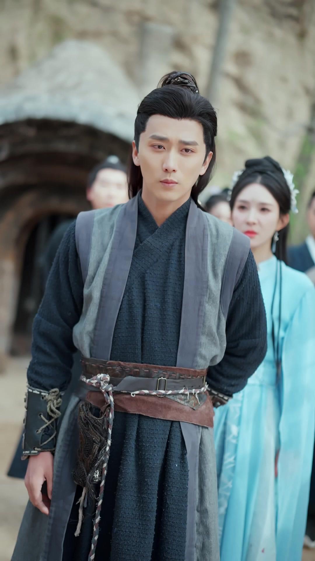 Pedangnya Akhirnya Terhunus