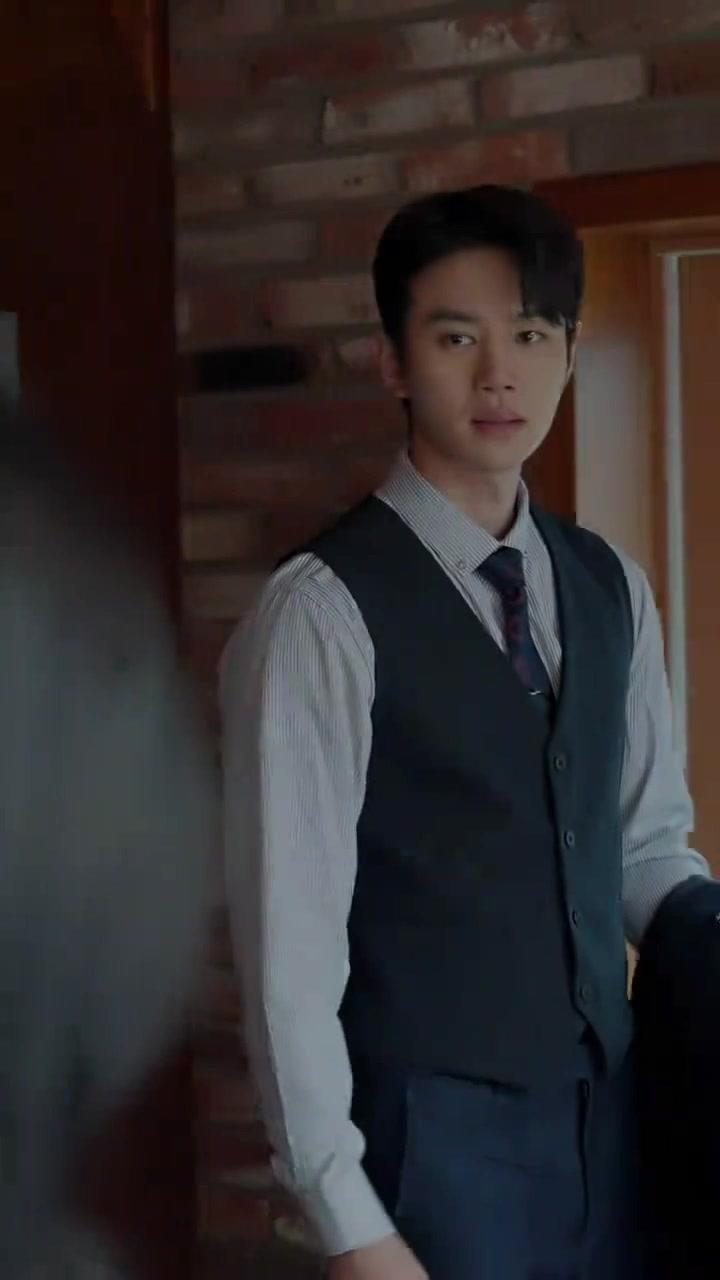 (Doblado) Mi marido mendigo es un magnate oculto