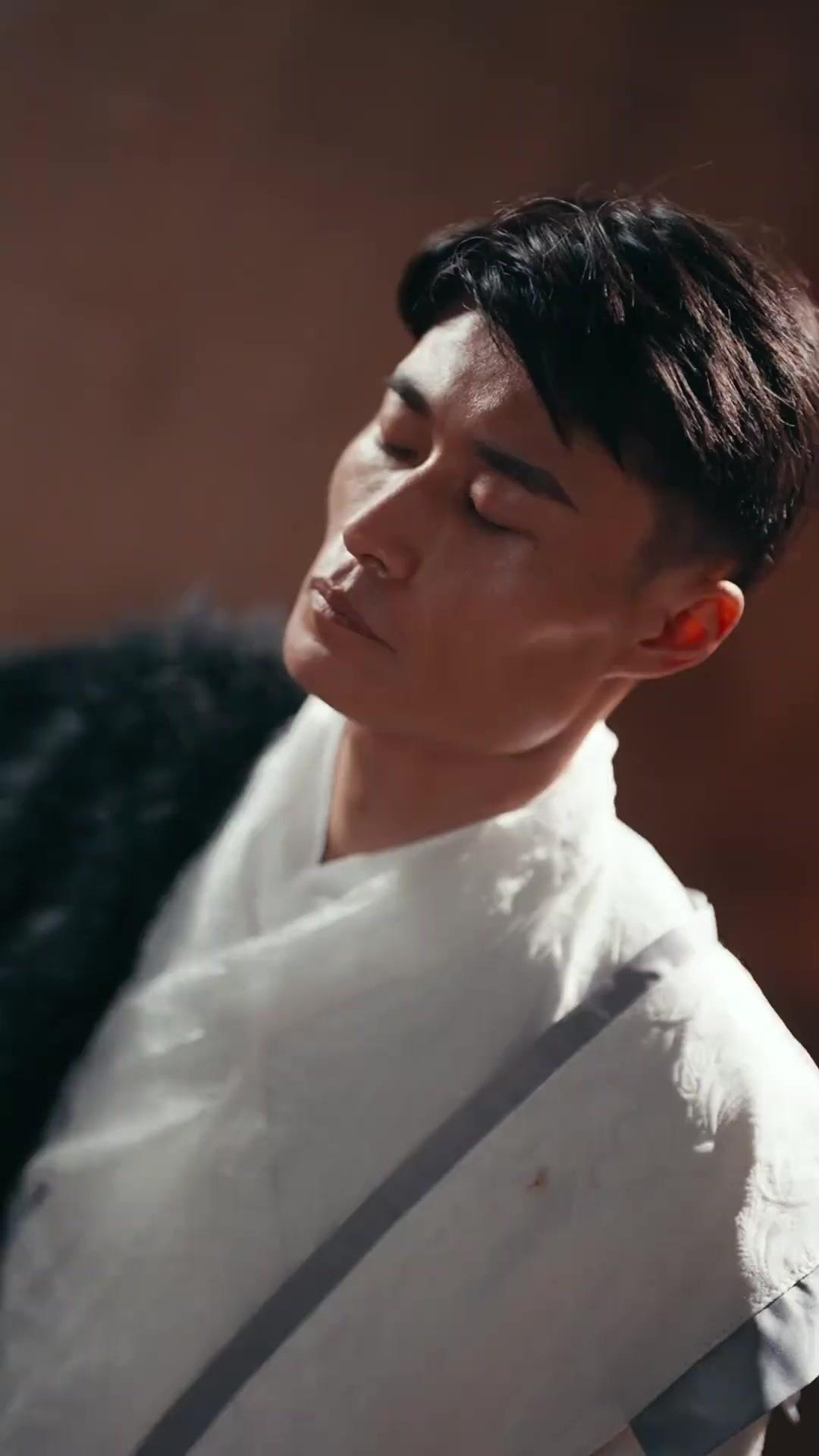 각성! 꼬마 성인