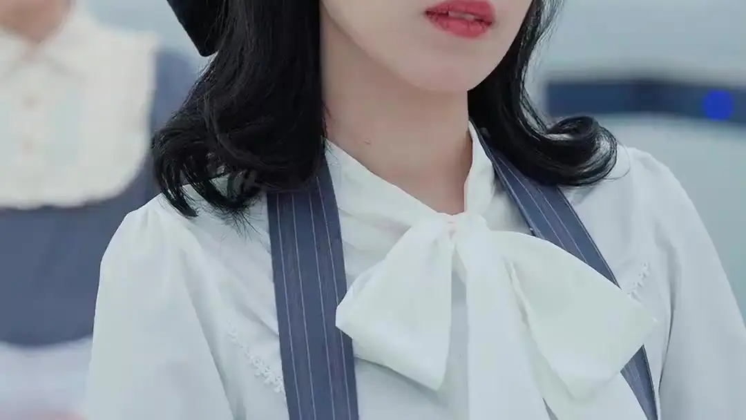 When the Purple Suit Walks In, the Plot Accelerates