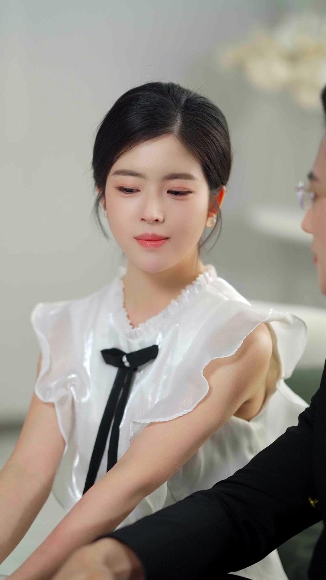 Mantan Suamiku Ternyata CEO