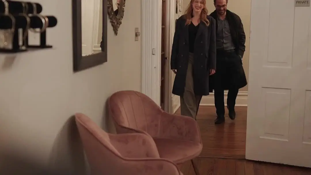 Ops! I Married with My Forgetful Ex-boyfriend: When a Pendant Becomes a Time Bomb