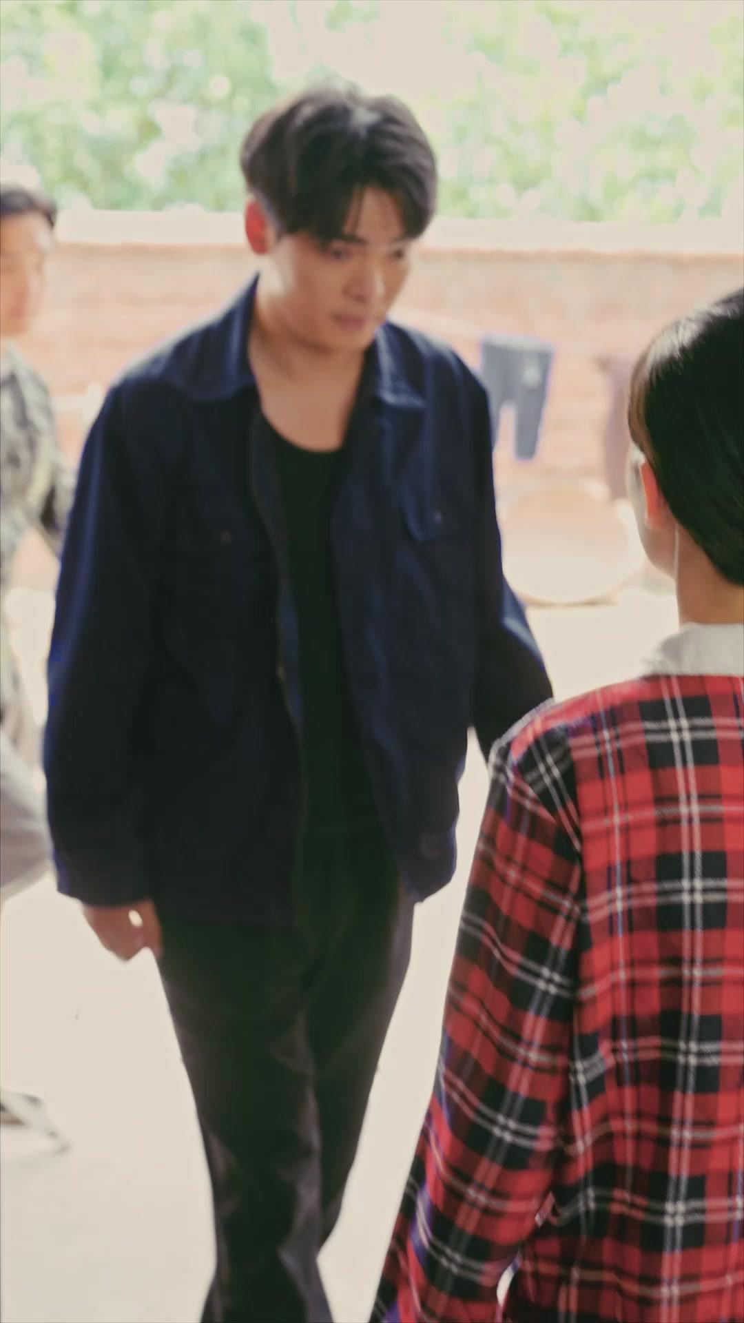 من القمار إلى القمة